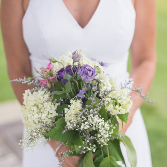 Wedding Dress Size 10 - sporty & classy - Picture 5 of 9